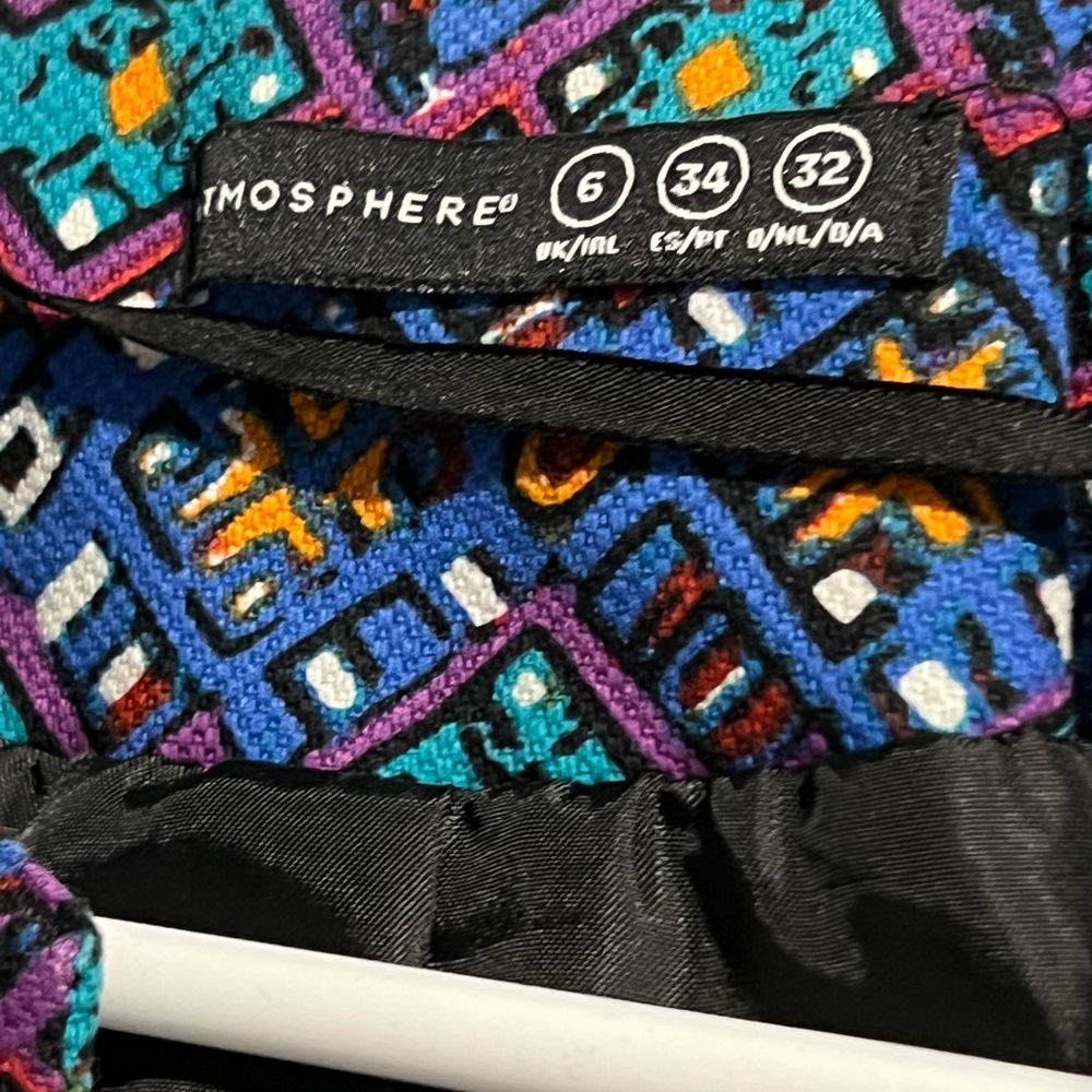 Patterned Jacket - Picture 3 of 3